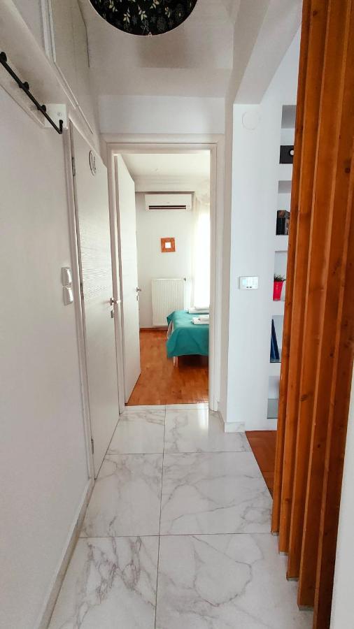 Think Home, Exploring The Center Of Apartamento