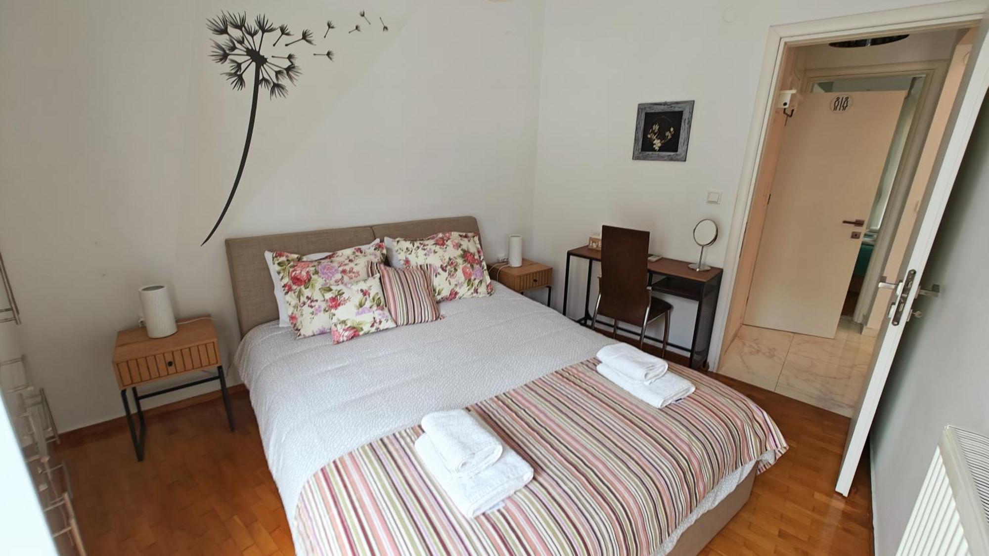 Apartamento Think Home, Exploring The Center Of *
